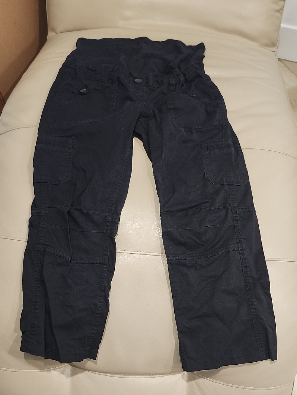 Straight Leg Cargo Pants in Navy
